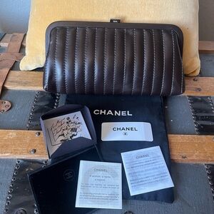 Chanel Mademoiselle Ligne clutch